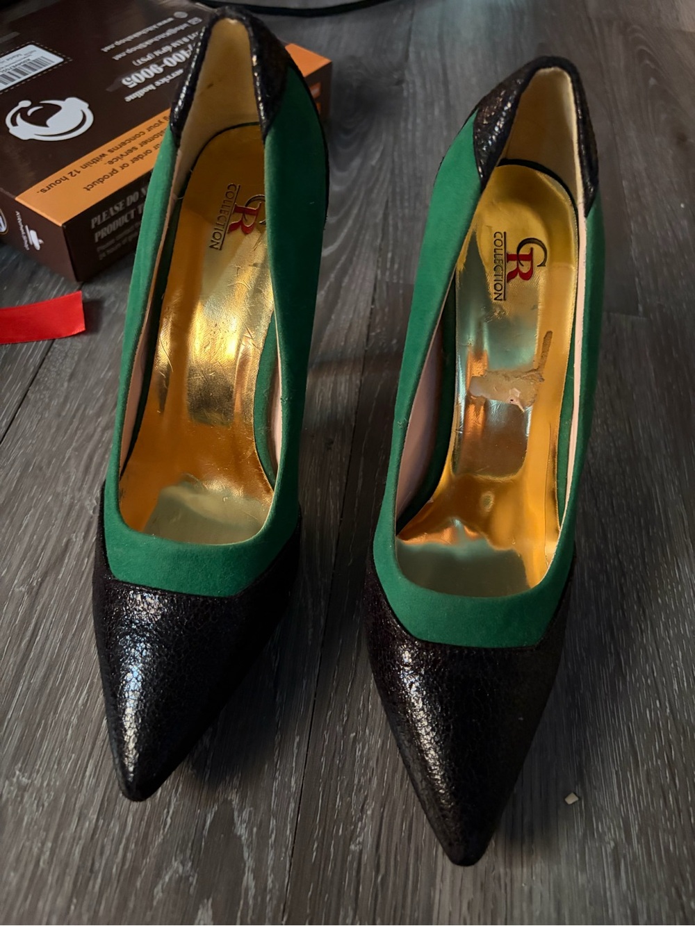 GR Collection Green and Black Pointed Toe Stiletto Pumps